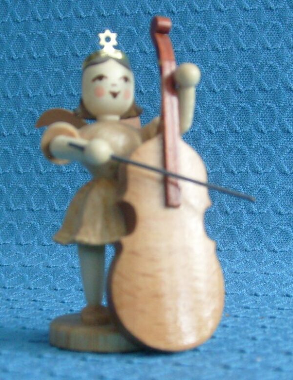 Engel stehend mit Bass
