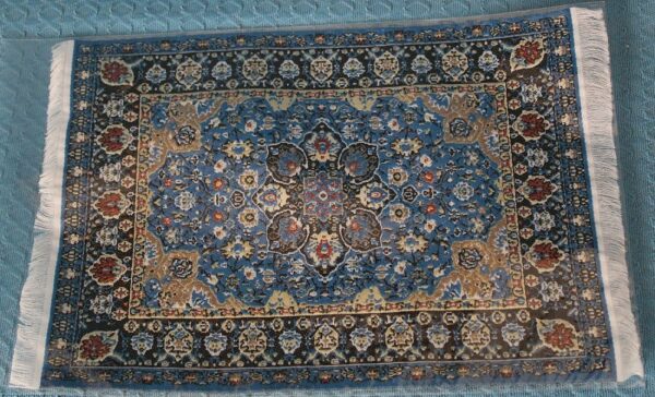 Teppich blau