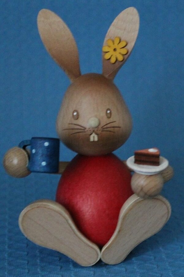 Hase mit Kuchen - nur noch 1 Stück
