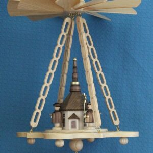 Deckenpyramide Seiffener Kirche mit Kurrende