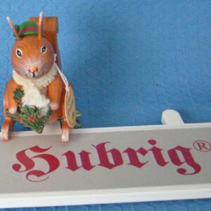 Baunclipser Eichhörnchen